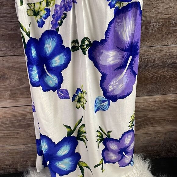 Sari Ayu Spaghetti Strap Smocked Back Floral Sundress Floral White Purple Sz Sma - Picture 4 of 8